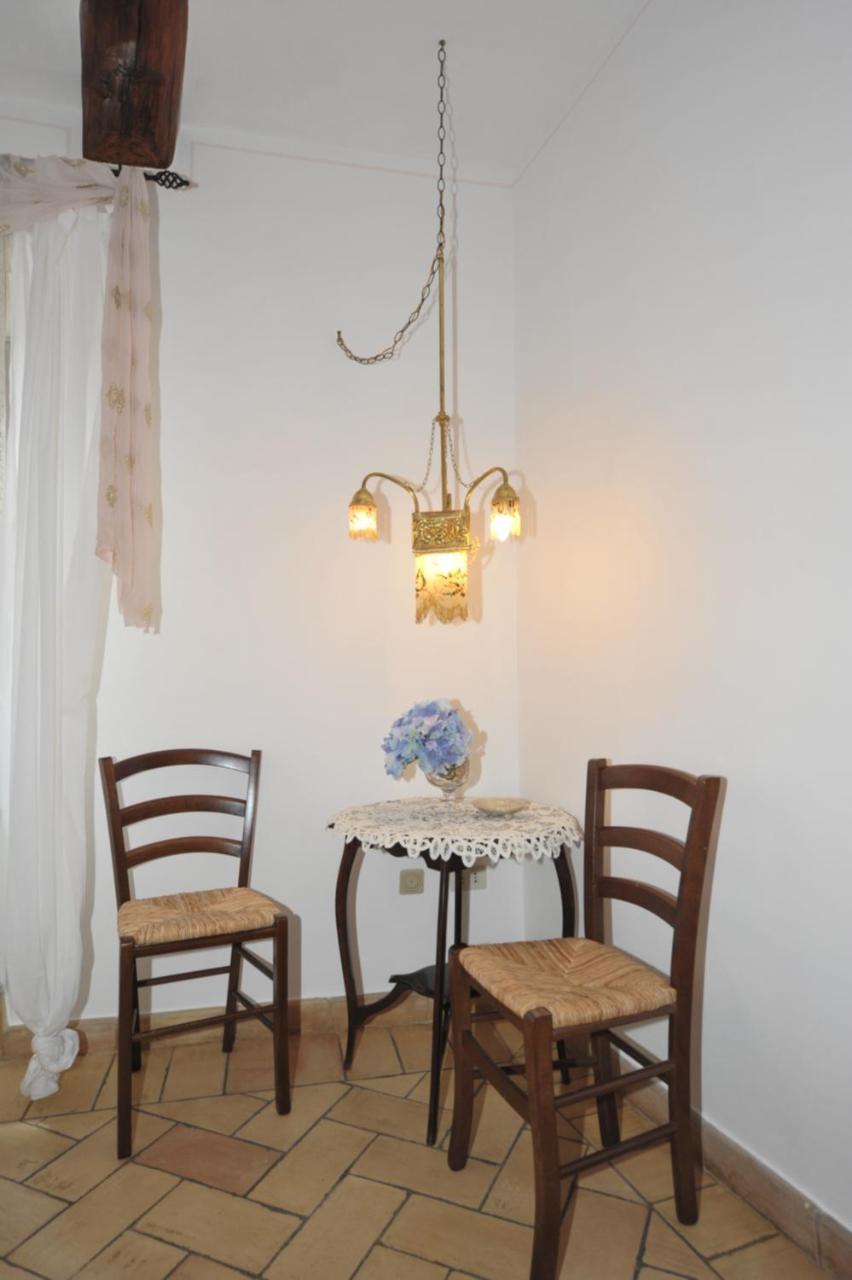 Romantica Pucci Баньореджо Екстериор снимка